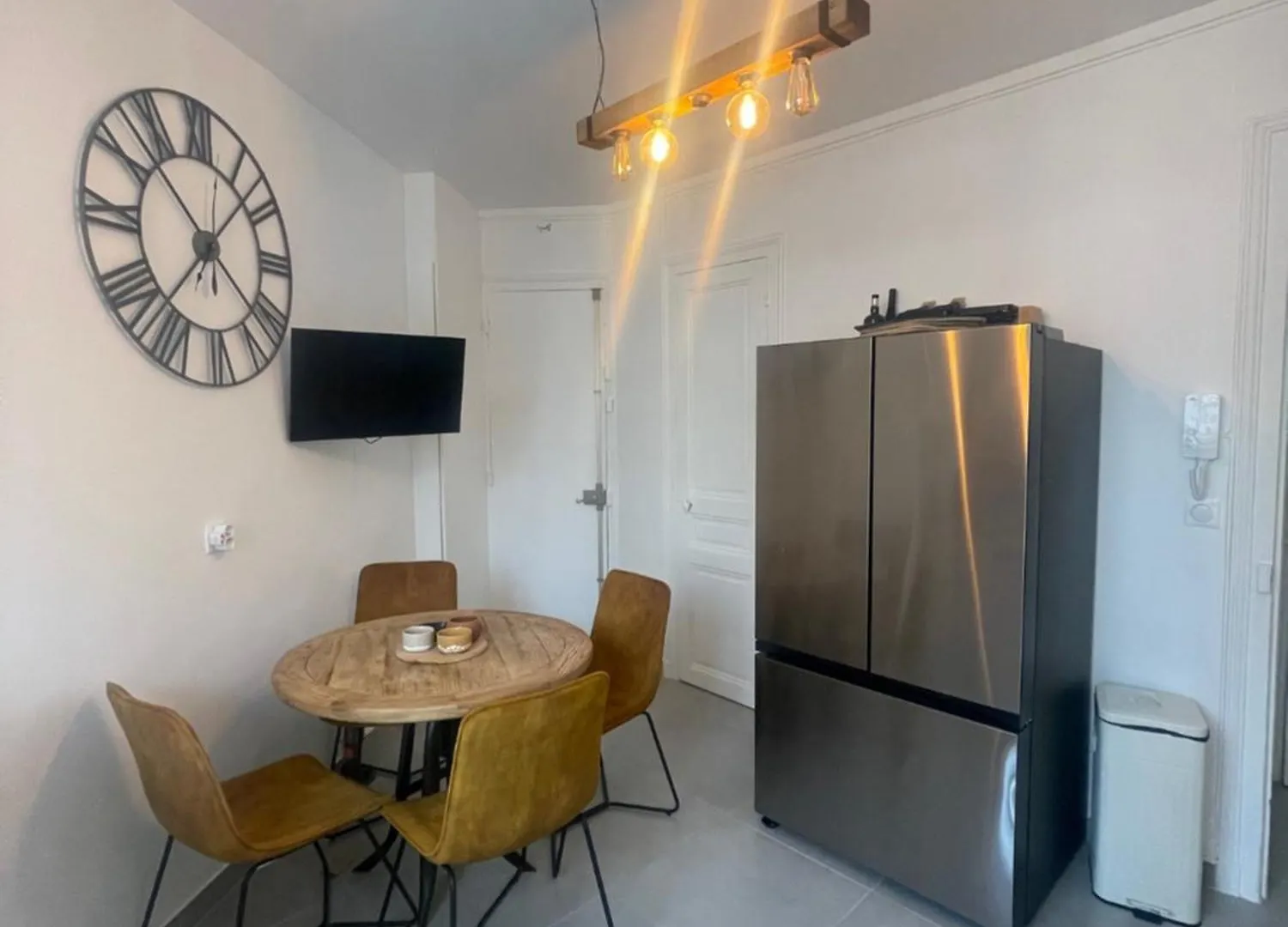 Superbe 200m2 Malesherbes Apartment