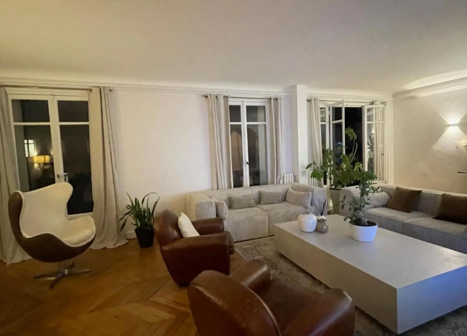 Superbe 200m2 Malesherbes Apartment *
