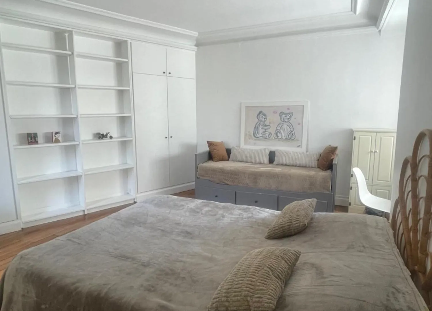 Superbe 200m2 Malesherbes Apartment *